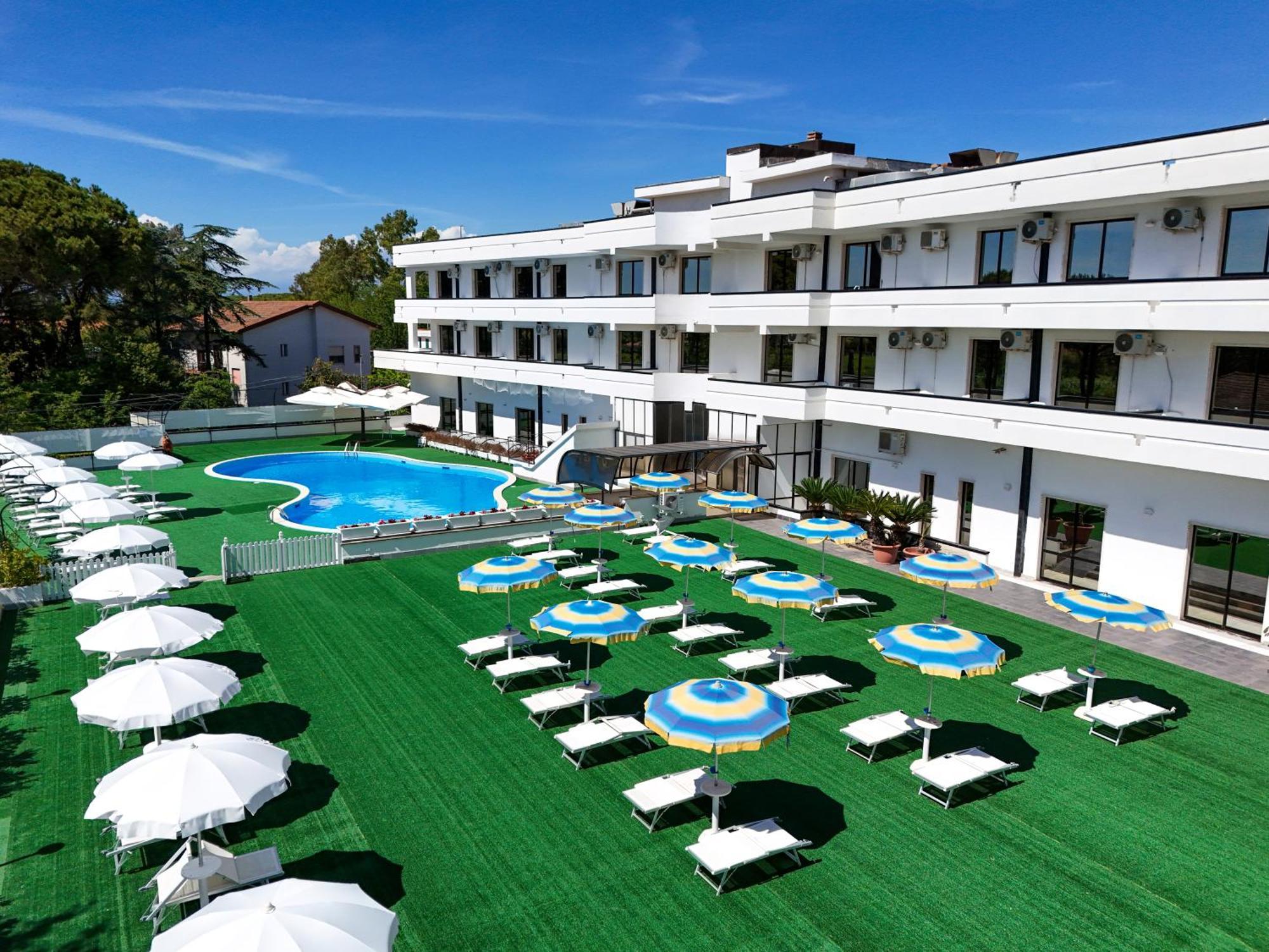 Hotel Clorinda Paestum Exterior foto