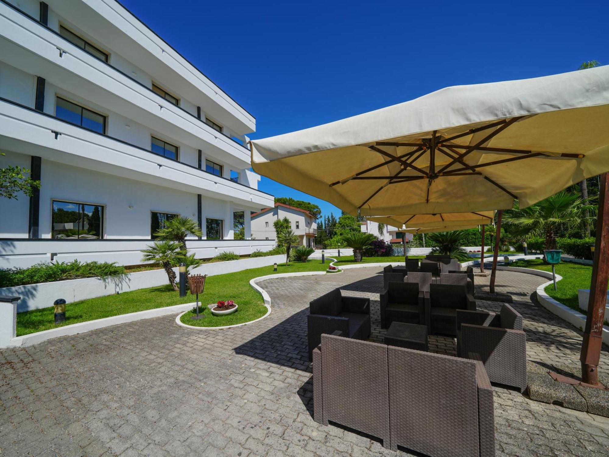 Hotel Clorinda Paestum Exterior foto